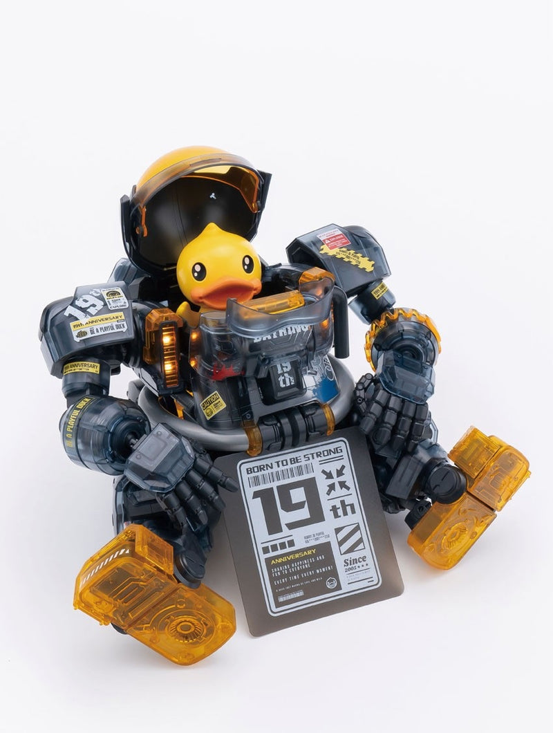 E-Model: SHENGGE SOSKILL x ULTRA EGG SpaDuck [19th Anniversary Black Samurai Limited Edition] Plastic Model Kit