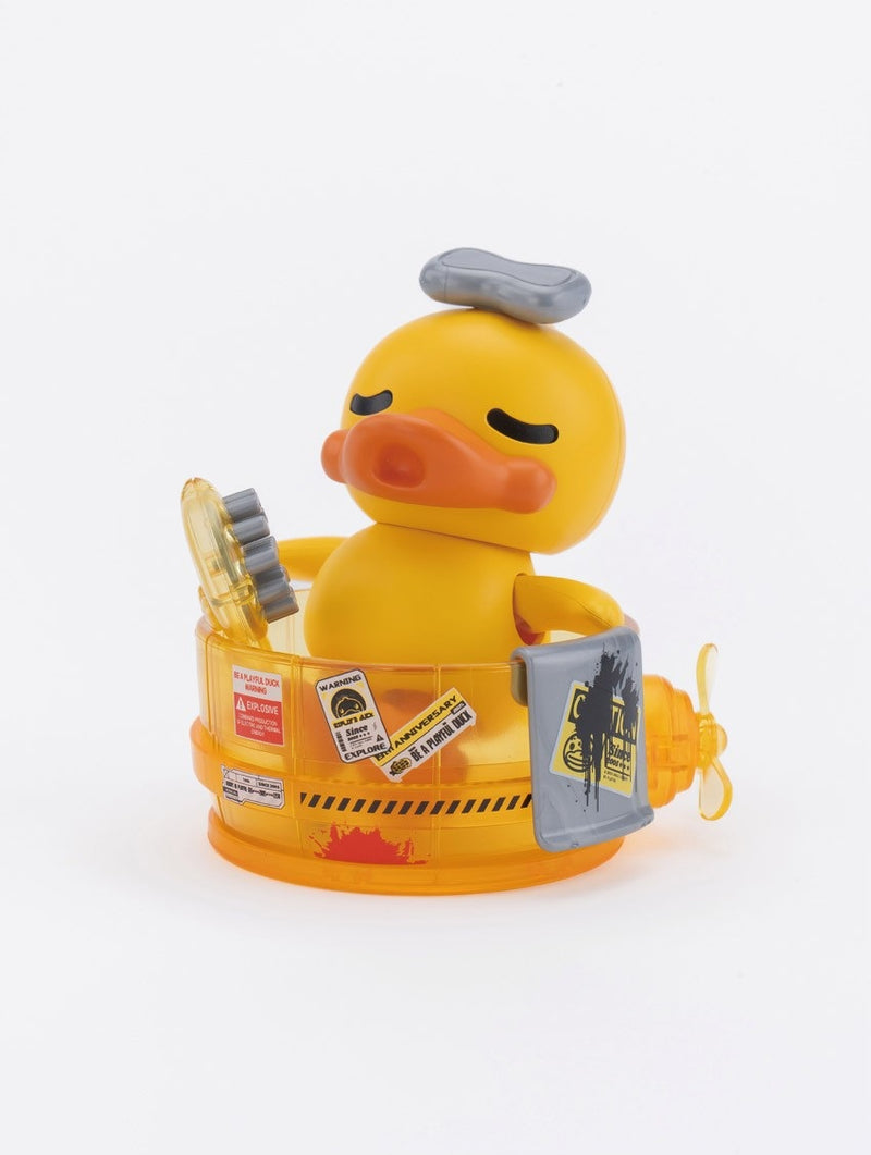 E-Model: SHENGGE SOSKILL x ULTRA EGG SpaDuck [19th Anniversary Black Samurai Limited Edition] Plastic Model Kit