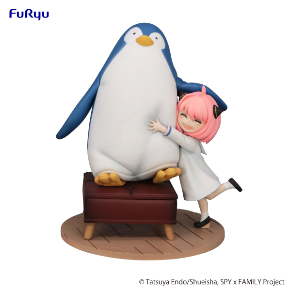 Spy x Family: Anya Forger With Penguin Exceed Creative Figure