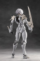 Megalomaria: Zirconia