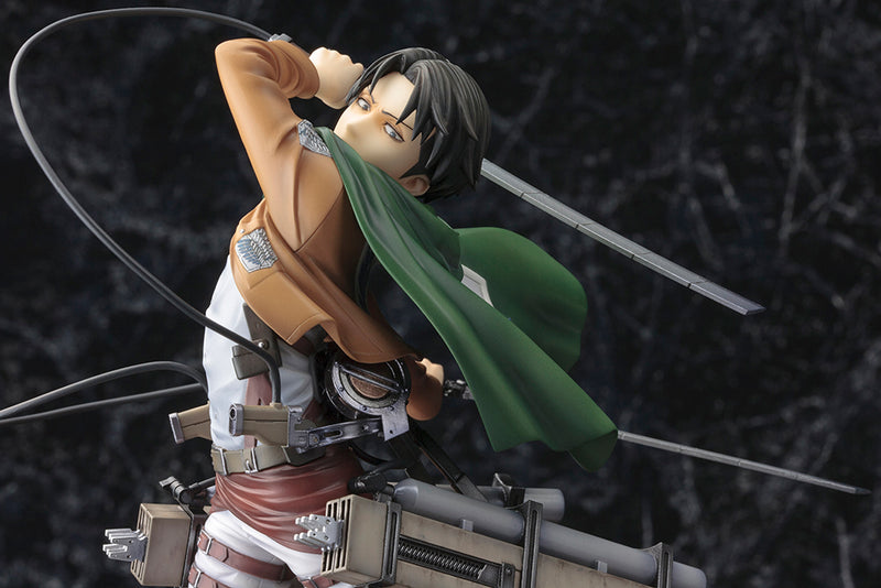 Attack on Titan: Levi (Renewal Package Ver.) ARTFX J Statue