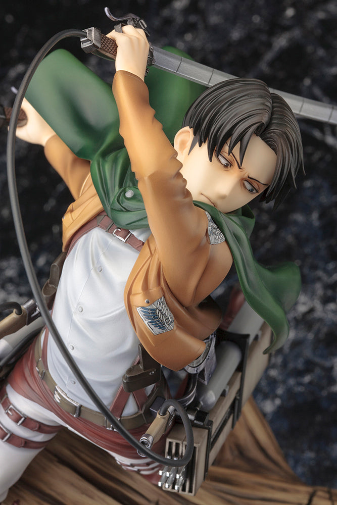 Attack on Titan: Levi (Renewal Package Ver.) ARTFX J Statue