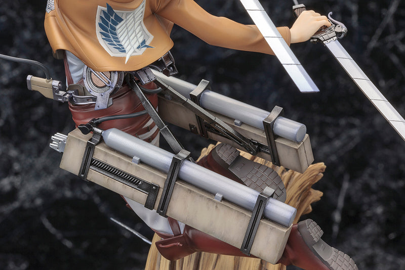 Attack on Titan: Levi (Renewal Package Ver.) ARTFX J Statue