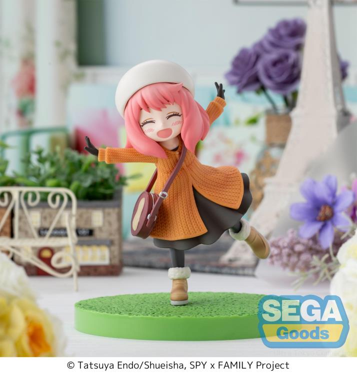 Spy x Family: Anya Forger (Family Ooting Ver.2) Luminasta Figure