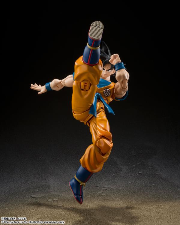 Dragon Ball: Son Goku Super Hero S.H.Figuarts