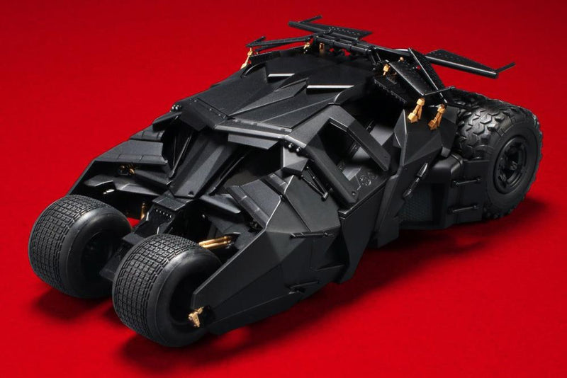 Bandai: Batmobile (Batman Begins Ver.) 1/35 Scale Model Kit