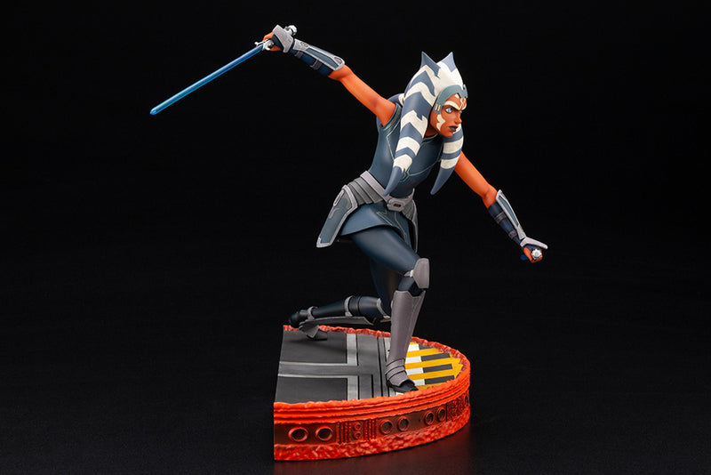 Star Wars: Ahsoka Tano (Escape from the Clones) ARTFX Statue