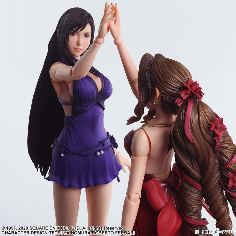 Final Fantasy VII Remake: Tifa Lockhart (Dress Ver.) PLAY ARTS KAI Figure