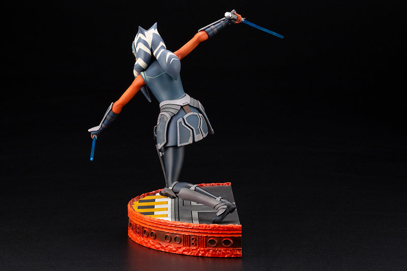 Star Wars: Ahsoka Tano (Escape from the Clones) ARTFX Statue