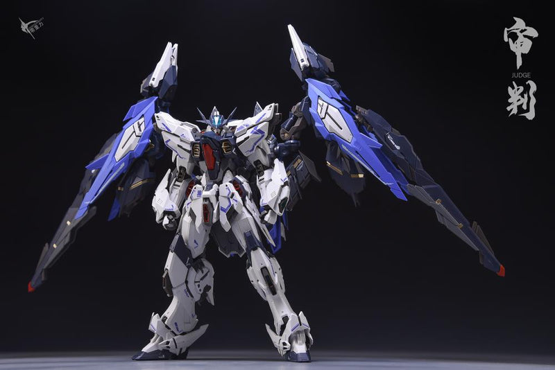 Zero Gravity: Moonlight Judge 1/100 Model Kit