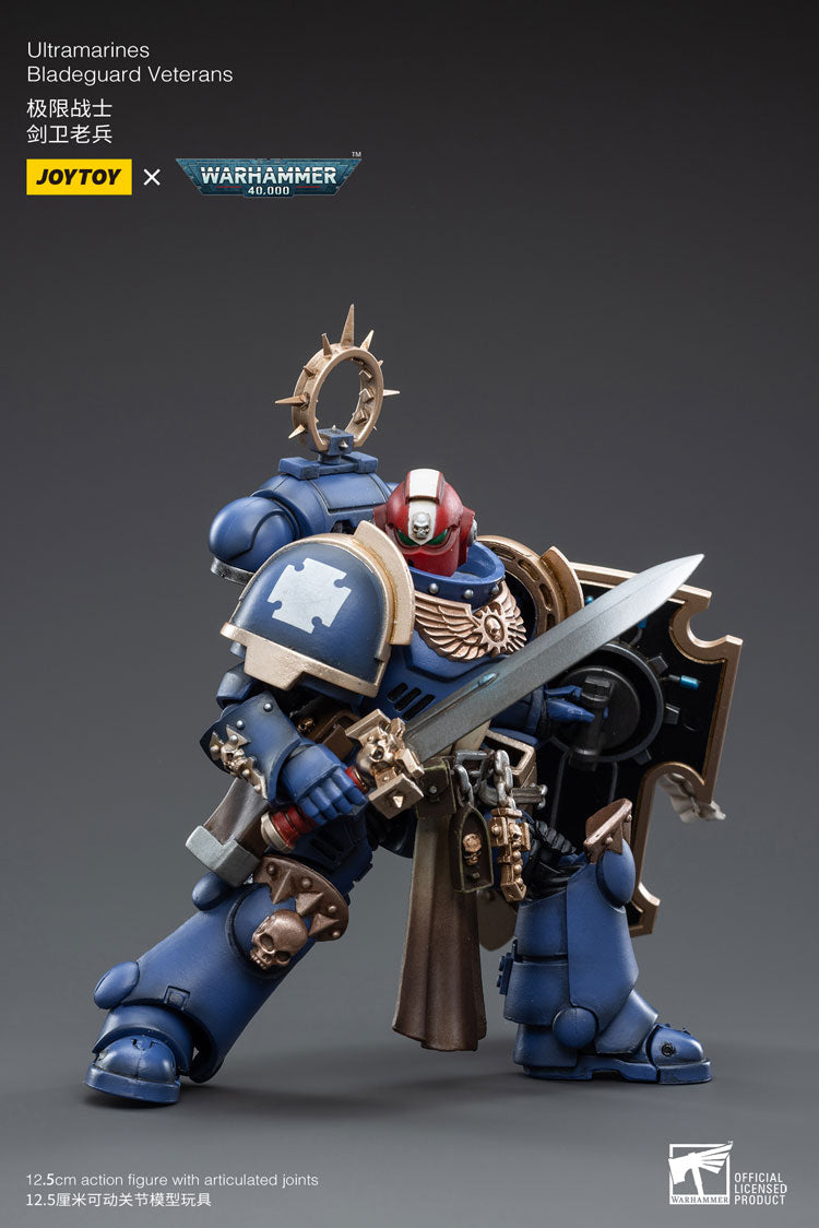 Joytoy: Ultramarines Bladeguard Veteran