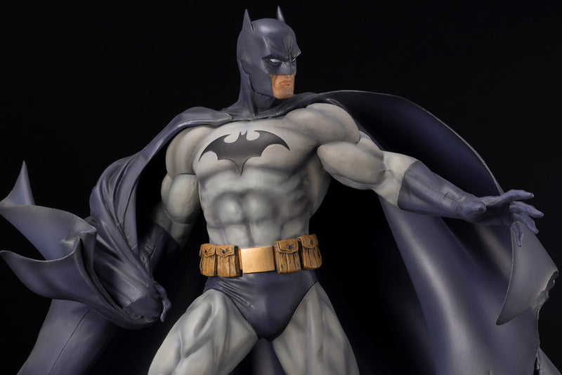 DC Comics: Batman Hush Renewal Package ARTFX Statue