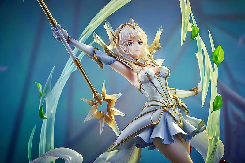 League of Legends: Elementalist Lux 1/7 Scale Figure