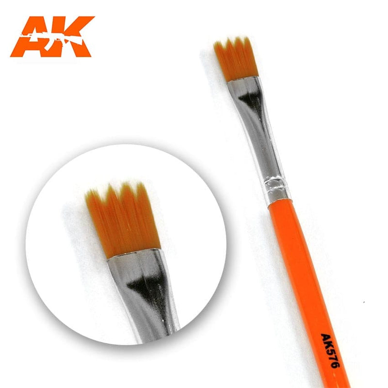 AK: Saw Shape Weathering Brush