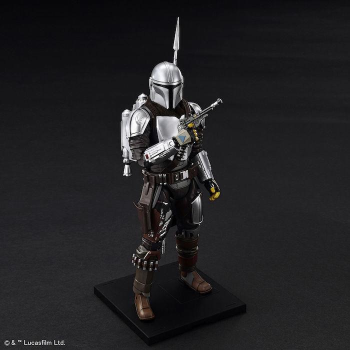 Star Wars: The Mandalorian (Beskar Armor) Silver Coating Ver. 1/12 Scale Model Kit