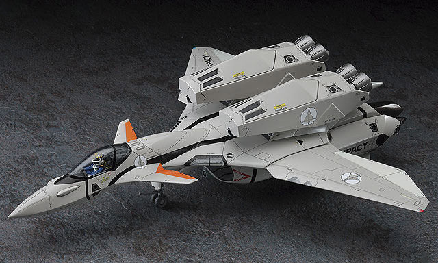 Macross Plus: YF-11B Super Thunderbolt 1/72 Scale Model Kit