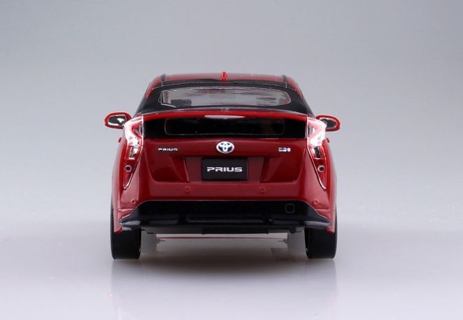 Aoshima 1/32 TOYOTA PRIUS (Emotional Red)