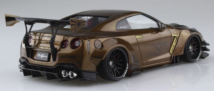 Aoshima 1/24 LB WORKS Nissan R35 GT-R type 2 Ver.1