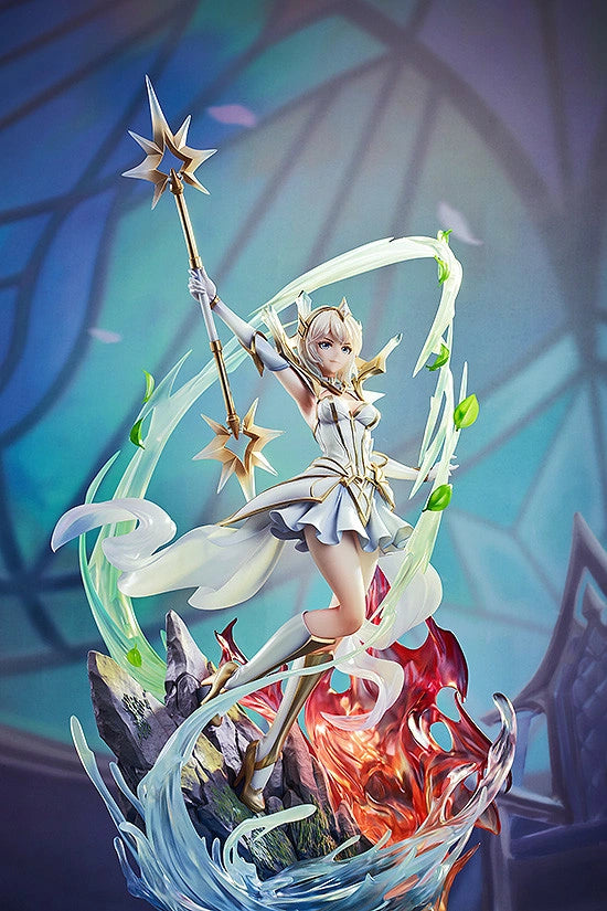 League of Legends: Elementalist Lux 1/7 Scale Figure