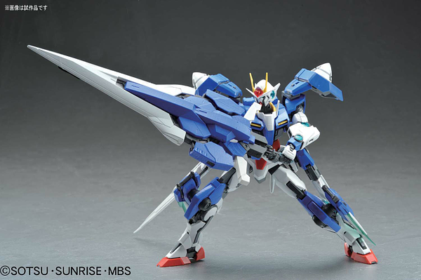 MG 00 Gundam Seven Sword G "Gundam 00"