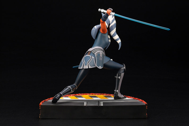 Star Wars: Ahsoka Tano (Escape from the Clones) ARTFX Statue