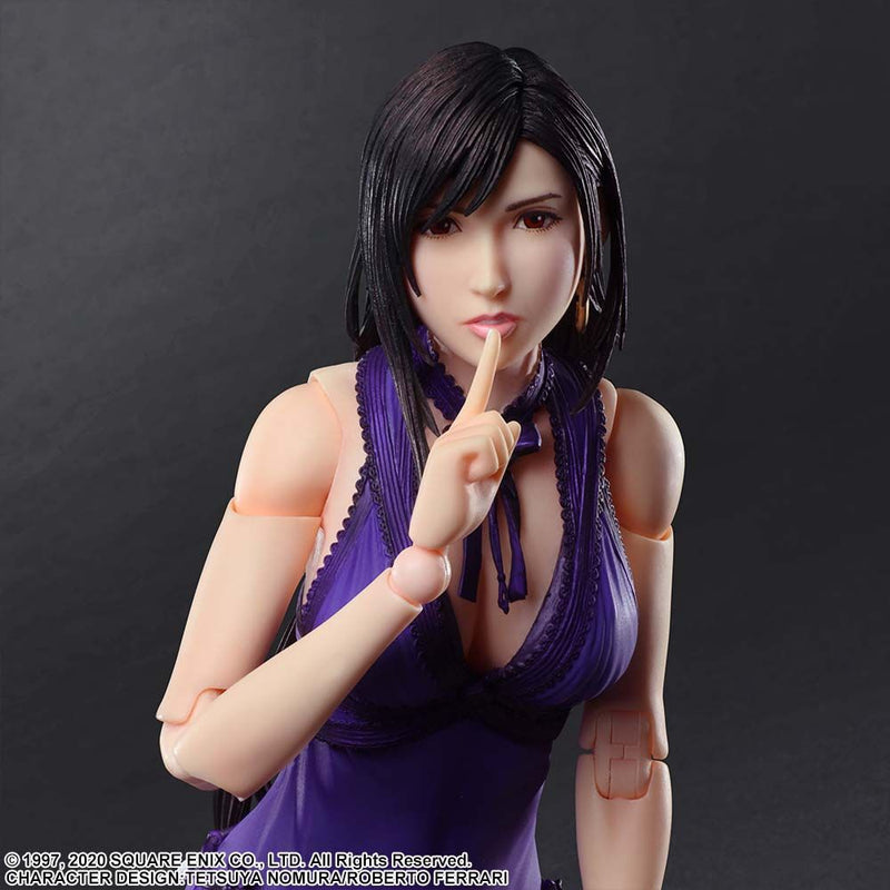 Final Fantasy VII Remake: Tifa Lockhart (Dress Ver.) PLAY ARTS KAI Figure