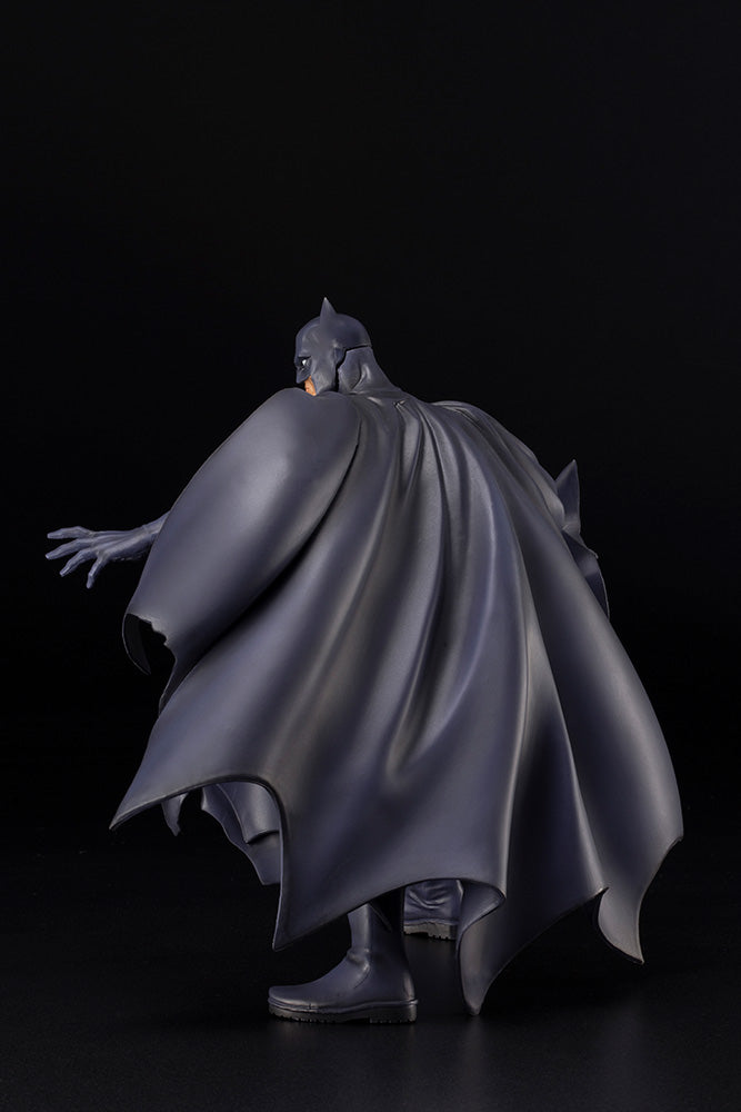 DC Comics: Batman Hush Renewal Package ARTFX Statue